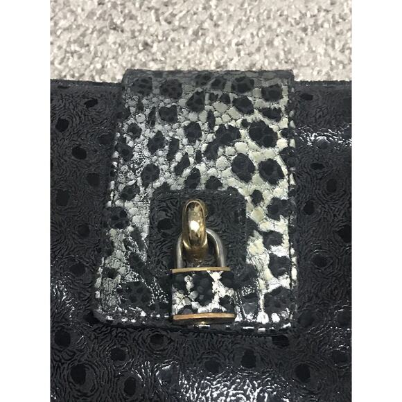 Miss Mak Purse Clutch Wristlet Leopard Lock And Key w/Tassel & Gold Accents - Picture 3 of 7